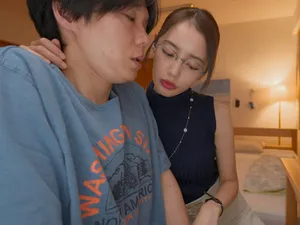 được 2 đĩ dâm làm phê chim