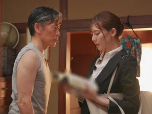 MMUS-074-C Cô gái xinh đẹp khiêu khích quỷ nhỏ